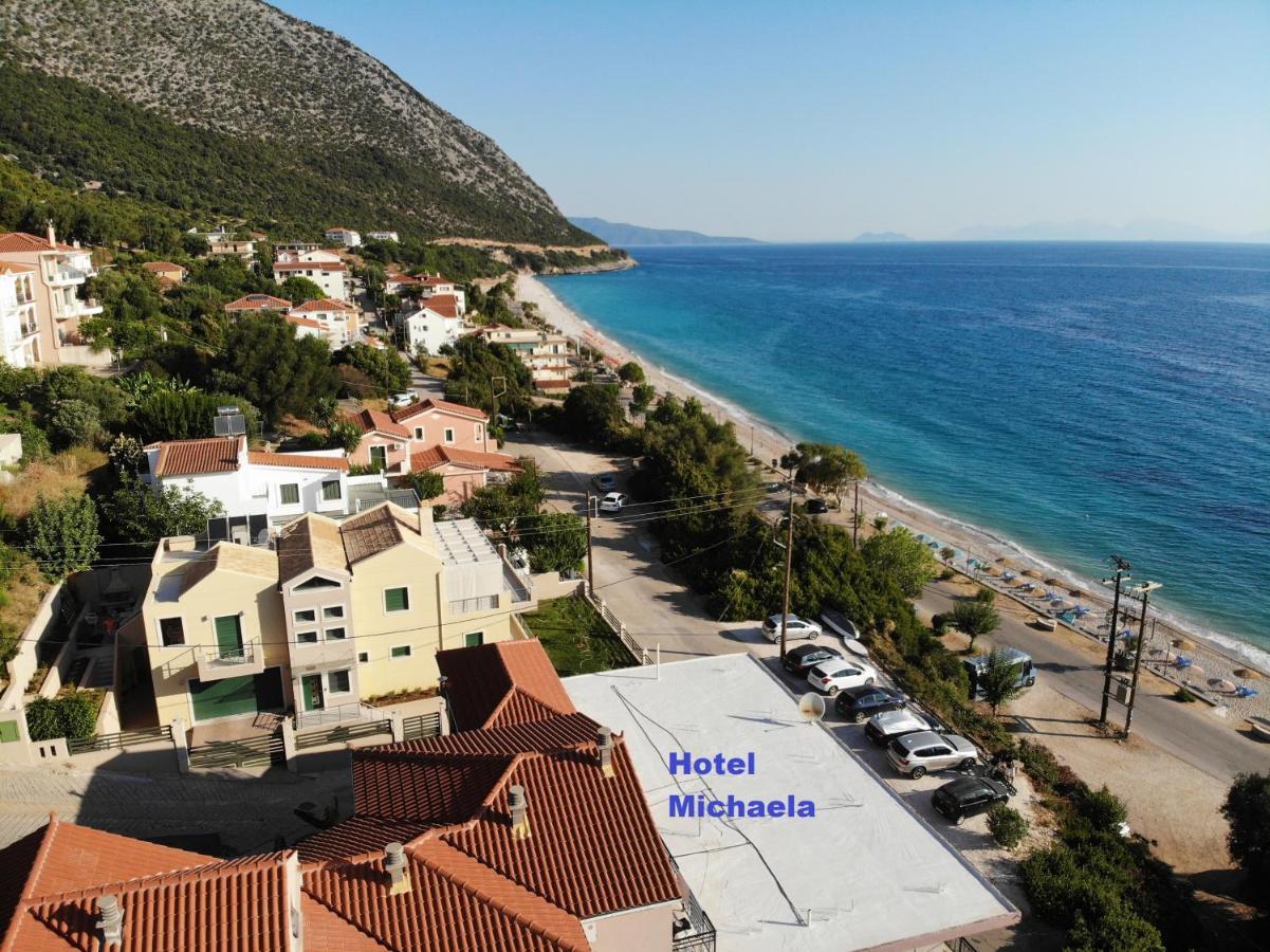 Michaela Hotel Poros  Buitenkant foto