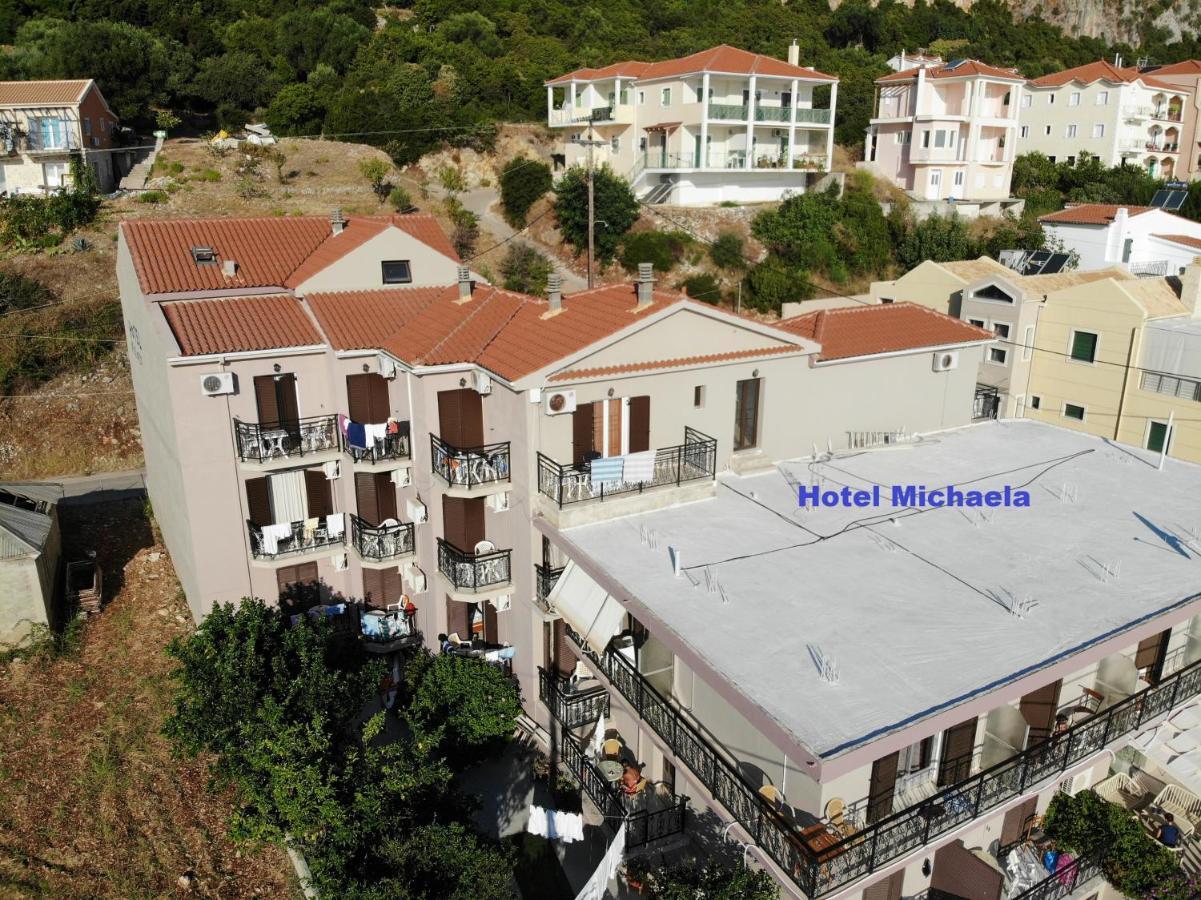 Michaela Hotel Poros  Buitenkant foto