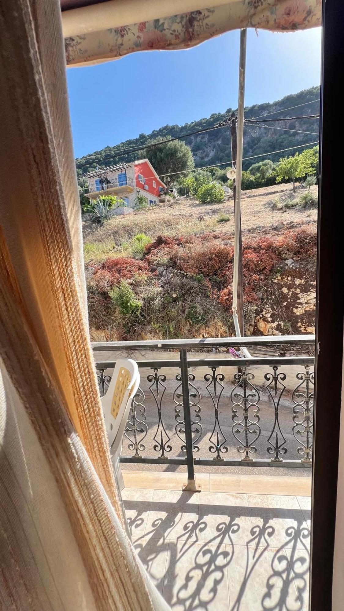 Michaela Hotel Poros  Buitenkant foto